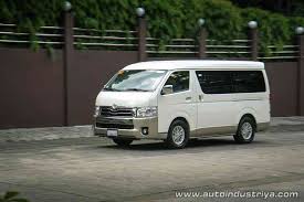 Toyota Grandia van for rent