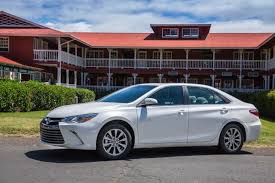 2016 toyota camry left side view