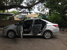 2016 toyota vios E AT left side doors open