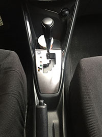 2017 Toyota Vios 1.3e AT shifter view