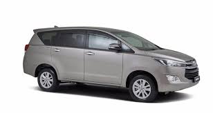 2017 auv toyota innova left side view