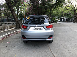 2017 honda mobilio rear view