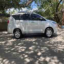 2019 silver toyota innova right side doors.