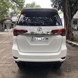 2020 toyota fortuner white rear view
