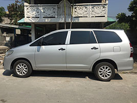 AUV 2015 Toyota Innova 2.5 E left side view