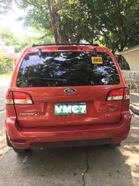 rear view sub compact ford escape 2103